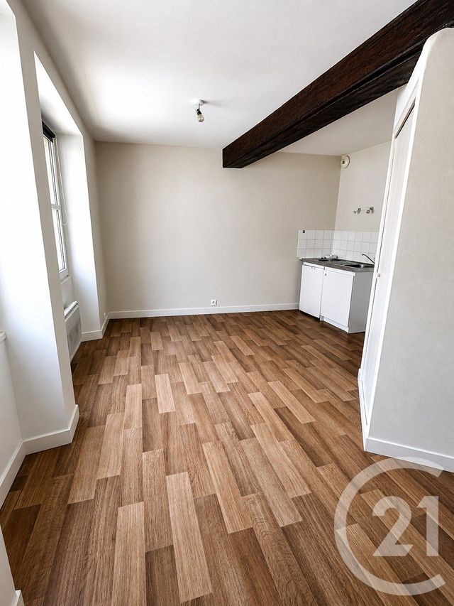 Appartement Studio &agrave; louer - 1 pi&egrave;ce - 19 m2 - Orleans - 45 - CENTRE