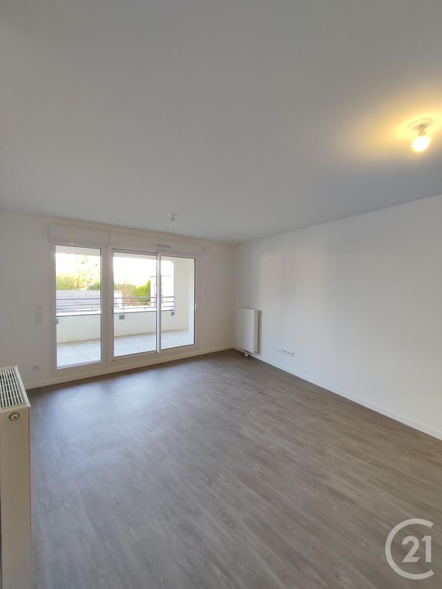 Appartement F3 &agrave; louer - 3 pi&egrave;ces - 57,93 m2 - Orleans - 45 - CENTRE