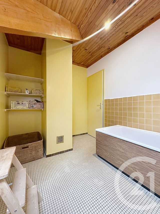 Maison &agrave; louer - 8 pi&egrave;ces - 150,33 m2 - Orleans - 45 - CENTRE