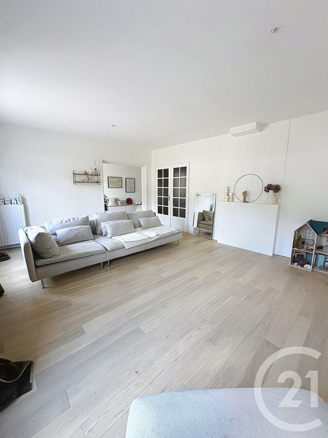Maison &agrave; louer - 8 pi&egrave;ces - 150,33 m2 - Orleans - 45 - CENTRE