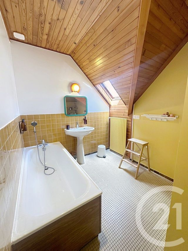 Maison &agrave; louer - 8 pi&egrave;ces - 150,33 m2 - Orleans - 45 - CENTRE