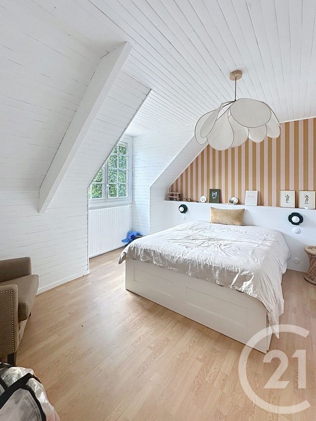 Maison &agrave; louer - 8 pi&egrave;ces - 150,33 m2 - Orleans - 45 - CENTRE