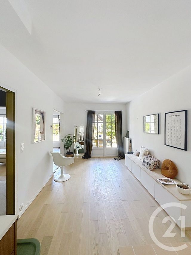 Maison &agrave; louer - 8 pi&egrave;ces - 150,33 m2 - Orleans - 45 - CENTRE