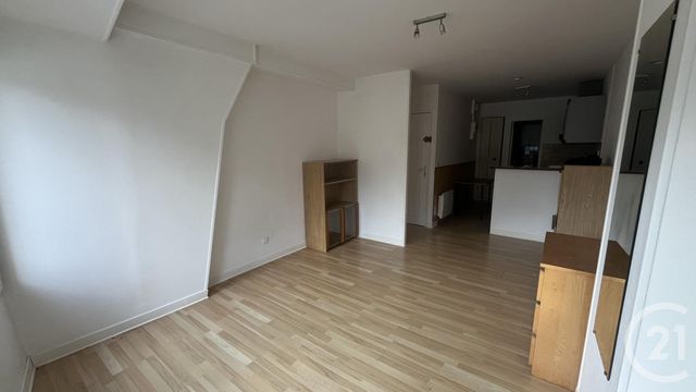 Appartement Studio &agrave; louer - 1 pi&egrave;ce - 26,48 m2 - Orleans - 45 - CENTRE