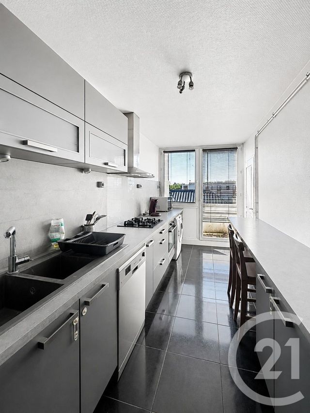 Appartement Chambre &agrave; louer - 1 pi&egrave;ce - 11,94 m2 - Orleans - 45 - CENTRE