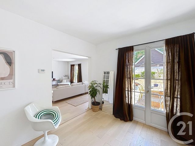 Maison &agrave; louer - 8 pi&egrave;ces - 150,33 m2 - Orleans - 45 - CENTRE