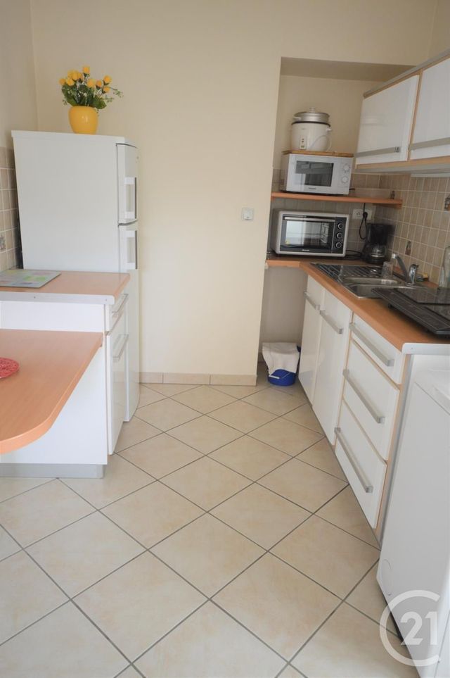 Appartement Studio &agrave; louer - 1 pi&egrave;ce - 31,63 m2 - Olivet - 45 - CENTRE