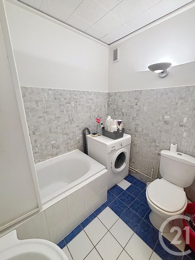 Appartement F1 &agrave; louer - 1 pi&egrave;ce - 28,50 m2 - Orleans - 45 - CENTRE
