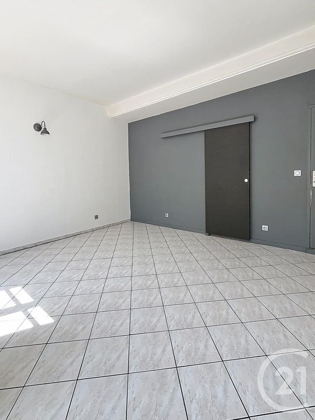 Appartement F3 &agrave; louer - 3 pi&egrave;ces - 69,80 m2 - Orleans - 45 - CENTRE