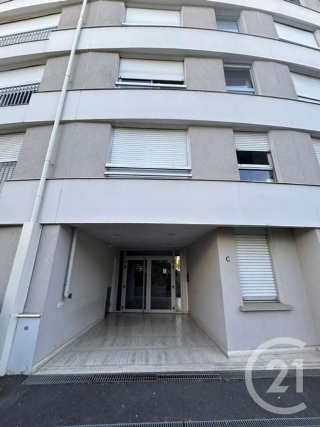 Appartement Studio &agrave; louer - 1 pi&egrave;ce - 19 m2 - Orleans - 45 - CENTRE
