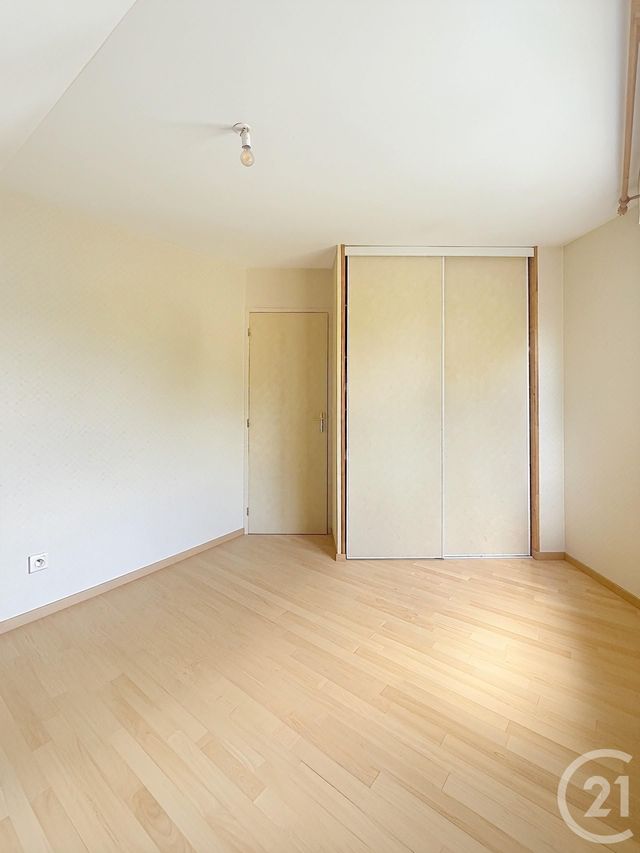 Maison &agrave; louer - 3 pi&egrave;ces - 83,83 m2 - Ingre - 45 - CENTRE