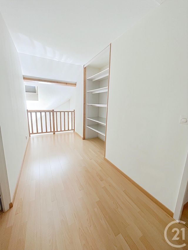 Maison &agrave; louer - 3 pi&egrave;ces - 83,83 m2 - Ingre - 45 - CENTRE