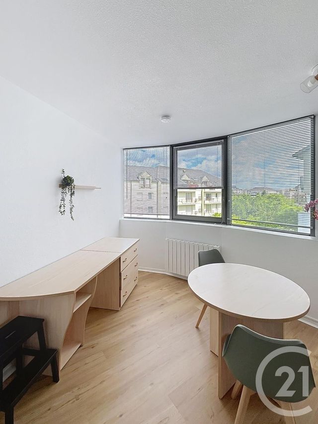 Appartement F1 &agrave; louer - 1 pi&egrave;ce - 27,52 m2 - Orleans - 45 - CENTRE