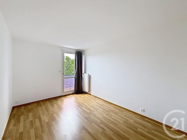 Appartement F4 &agrave; louer - 4 pi&egrave;ces - 108,95 m2 - Orleans - 45 - CENTRE