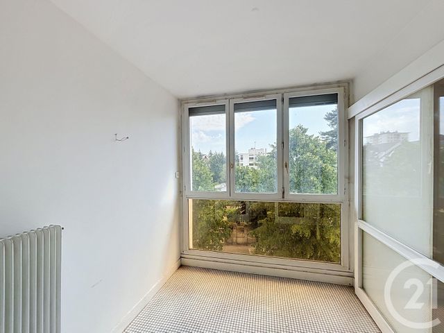 Appartement F4 &agrave; louer - 4 pi&egrave;ces - 108,95 m2 - Orleans - 45 - CENTRE
