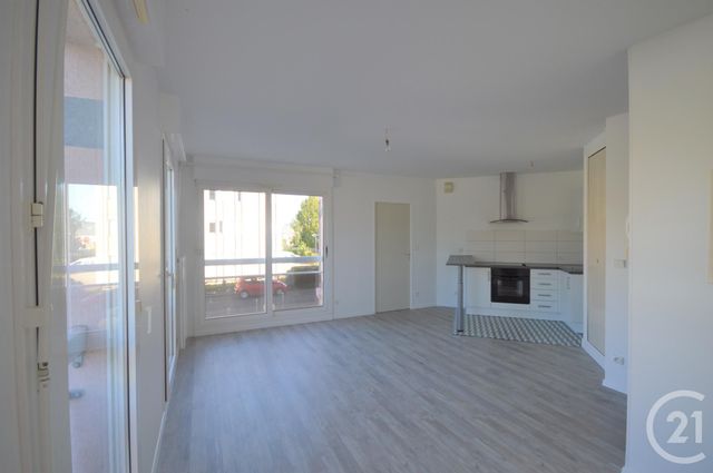 Appartement F2 &agrave; louer - 2 pi&egrave;ces - 39,53 m2 - Orleans - 45 - CENTRE