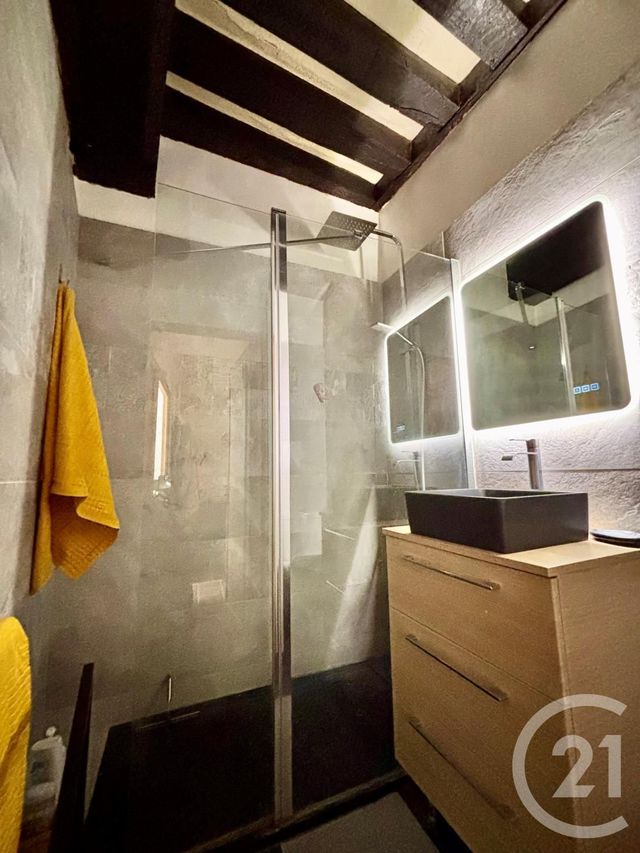 Appartement F3 &agrave; louer - 3 pi&egrave;ces - 74 m2 - Orleans - 45 - CENTRE