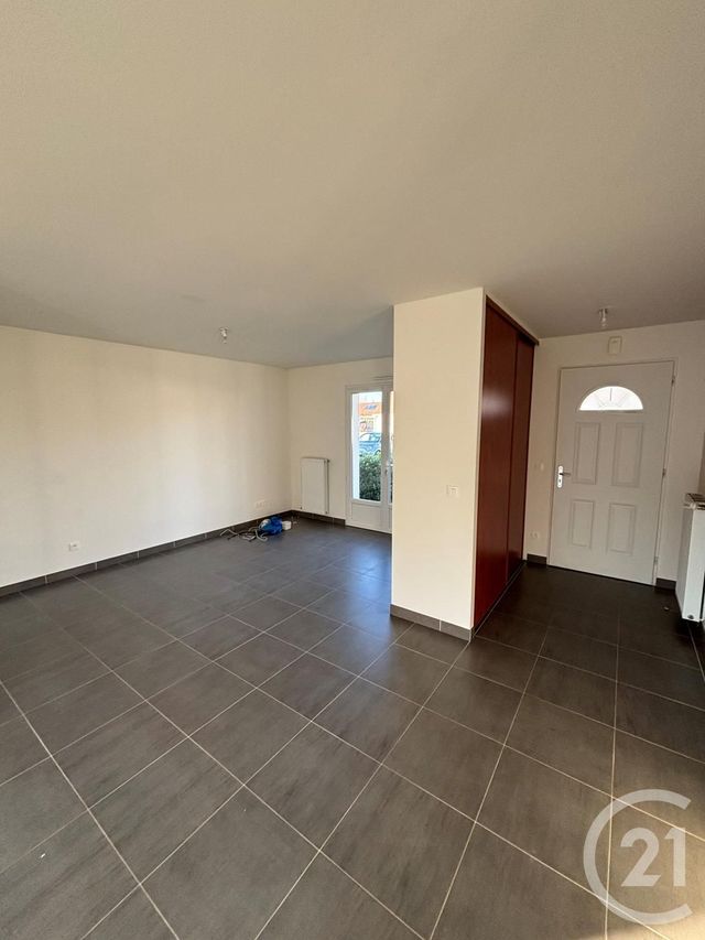 Maison &agrave; louer - 4 pi&egrave;ces - 103,40 m2 - Ormes - 45 - CENTRE