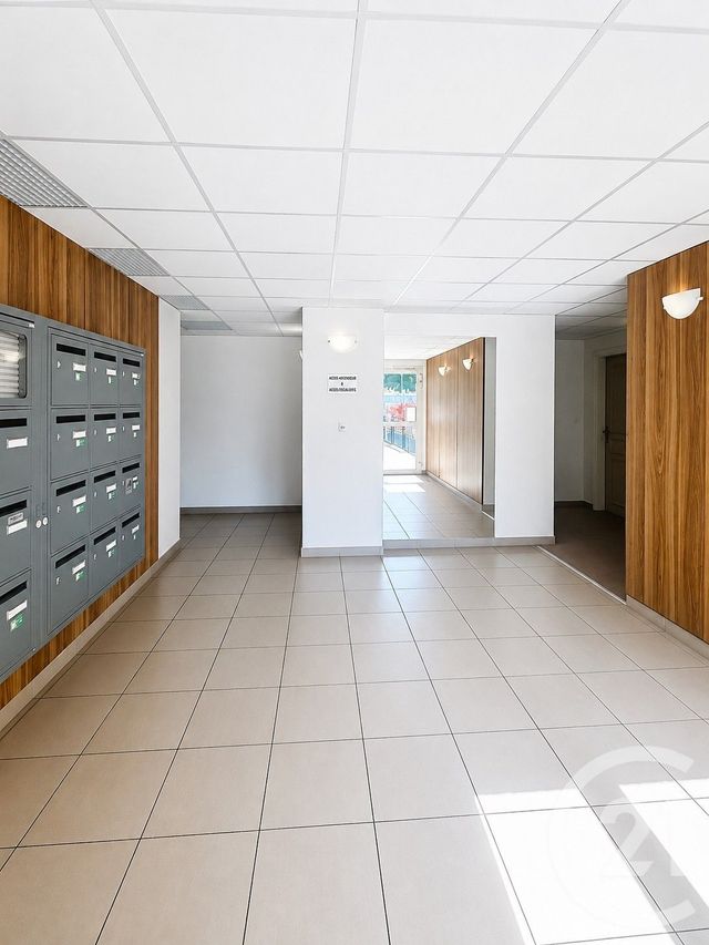 Appartement F1 &agrave; louer - 1 pi&egrave;ce - 26,08 m2 - Olivet - 45 - CENTRE