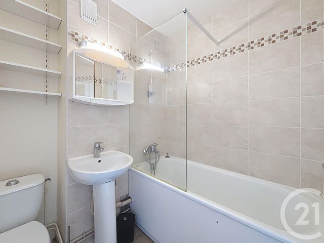 Appartement F1 &agrave; louer - 1 pi&egrave;ce - 24,08 m2 - St Jean De Braye - 45 - CENTRE