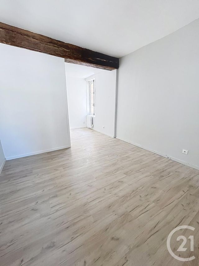 Appartement F3 &agrave; louer - 3 pi&egrave;ces - 69,80 m2 - Orleans - 45 - CENTRE
