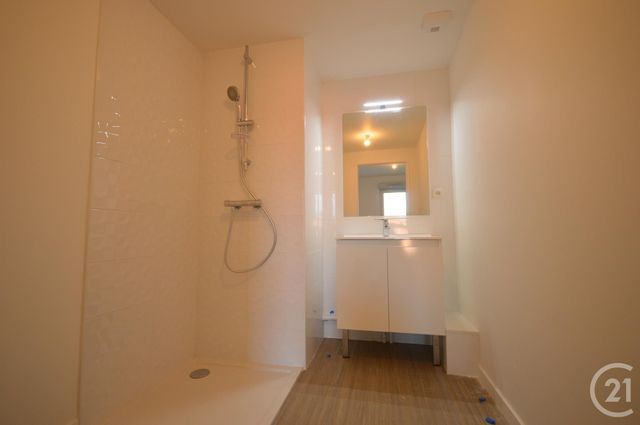 Appartement F4 &agrave; louer - 4 pi&egrave;ces - 75,41 m2 - St Jean De Braye - 45 - CENTRE