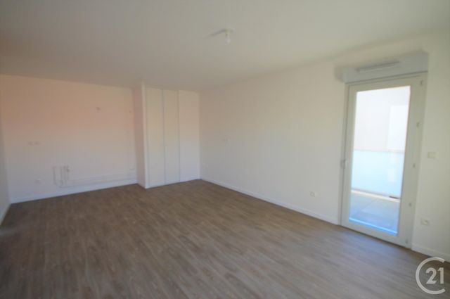 Appartement F4 &agrave; louer - 4 pi&egrave;ces - 75,41 m2 - St Jean De Braye - 45 - CENTRE