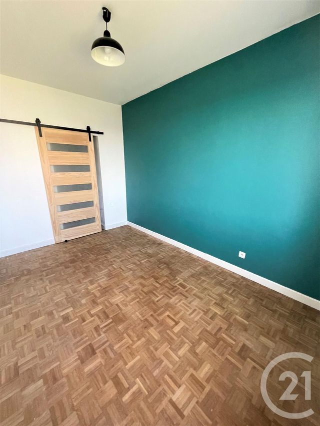 Appartement F4 &agrave; louer - 4 pi&egrave;ces - 79,03 m2 - Orleans - 45 - CENTRE