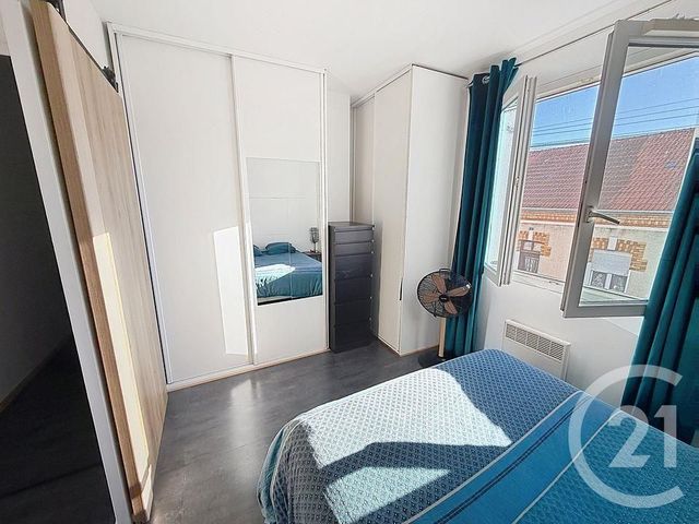 Appartement F2 &agrave; louer - 2 pi&egrave;ces - 49 m2 - Fleury Les Aubrais - 45 - CENTRE