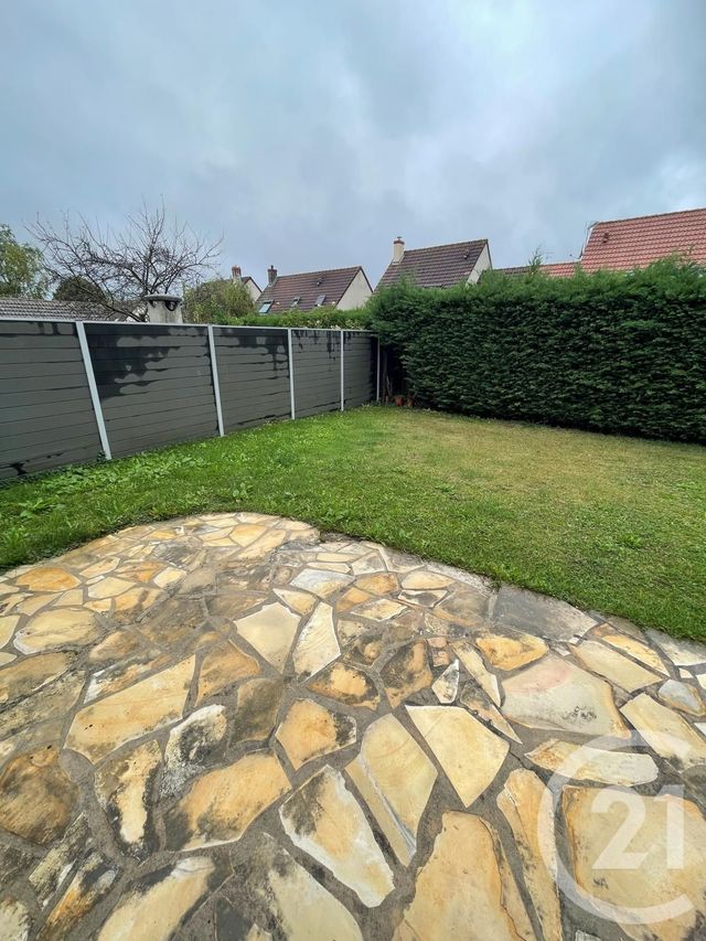 Maison &agrave; louer - 6 pi&egrave;ces - 102 m2 - Fleury Les Aubrais - 45 - CENTRE