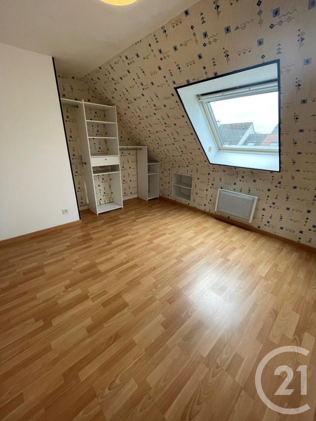 Maison &agrave; louer - 6 pi&egrave;ces - 102 m2 - Fleury Les Aubrais - 45 - CENTRE