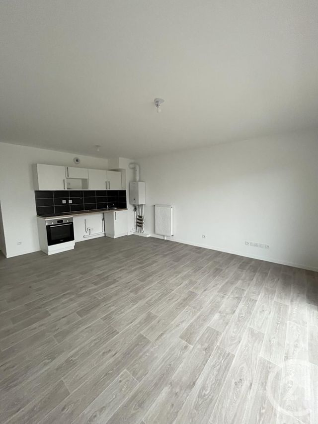 Appartement F3 à louer ST JEAN DE BRAYE