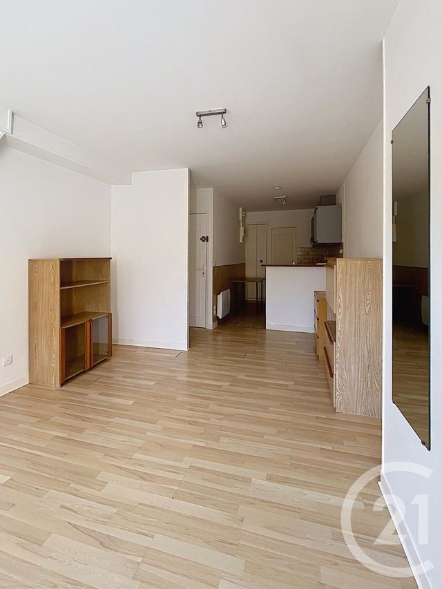 Appartement Studio &agrave; louer - 1 pi&egrave;ce - 26,48 m2 - Orleans - 45 - CENTRE