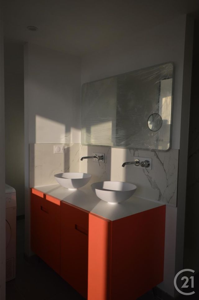 Appartement F2 &agrave; louer - 3 pi&egrave;ces - 58,35 m2 - Orleans - 45 - CENTRE