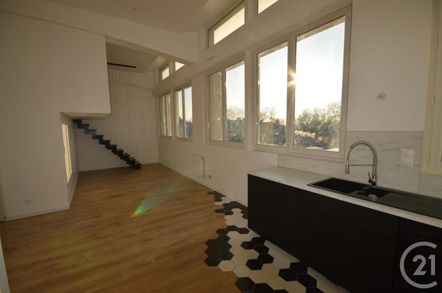 Appartement F2 &agrave; louer - 3 pi&egrave;ces - 58,35 m2 - Orleans - 45 - CENTRE