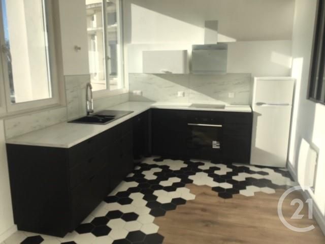 Appartement F2 &agrave; louer - 3 pi&egrave;ces - 58,35 m2 - Orleans - 45 - CENTRE