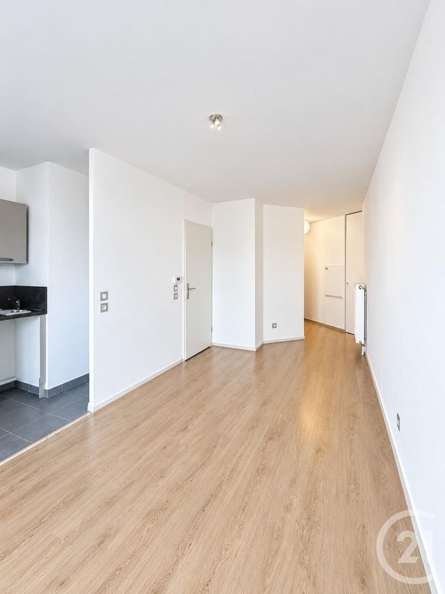 Appartement F2 &agrave; vendre - 2 pi&egrave;ces - 42 m2 - La Chapelle St Mesmin - 45 - CENTRE