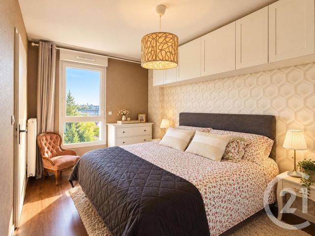 Appartement F4 &agrave; vendre - 2 pi&egrave;ces - 77 m2 - Orleans - 45 - CENTRE