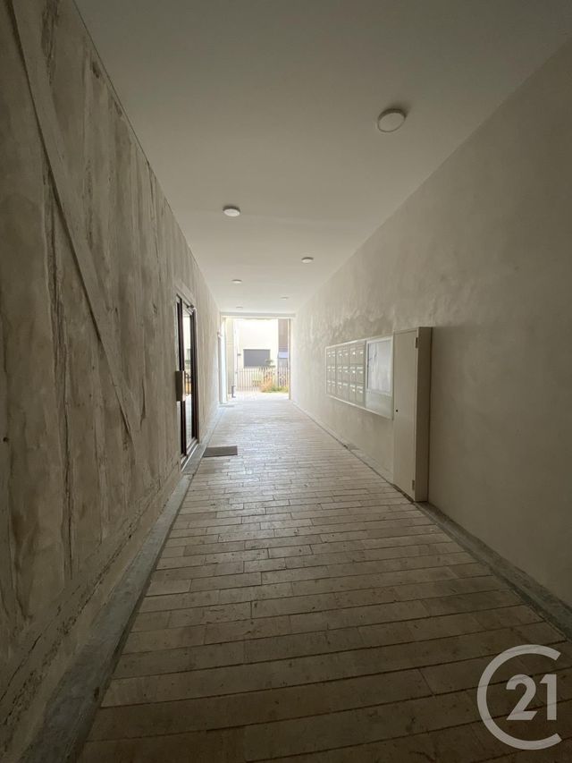 Appartement F2 &agrave; louer - 2 pi&egrave;ces - 44,10 m2 - Orleans - 45 - CENTRE