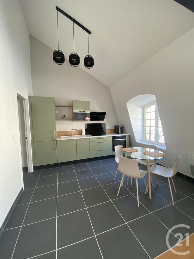 Appartement F2 &agrave; louer - 2 pi&egrave;ces - 44,10 m2 - Orleans - 45 - CENTRE