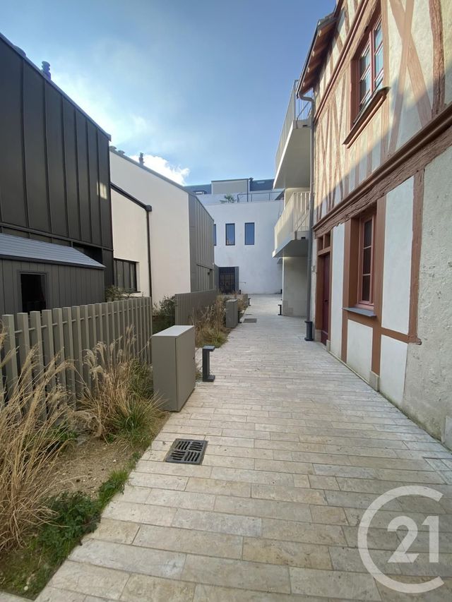 Appartement F2 &agrave; louer - 2 pi&egrave;ces - 44,10 m2 - Orleans - 45 - CENTRE