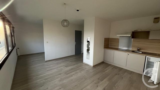 Appartement F1 &agrave; louer - 1 pi&egrave;ce - 33,90 m2 - Orleans - 45 - CENTRE