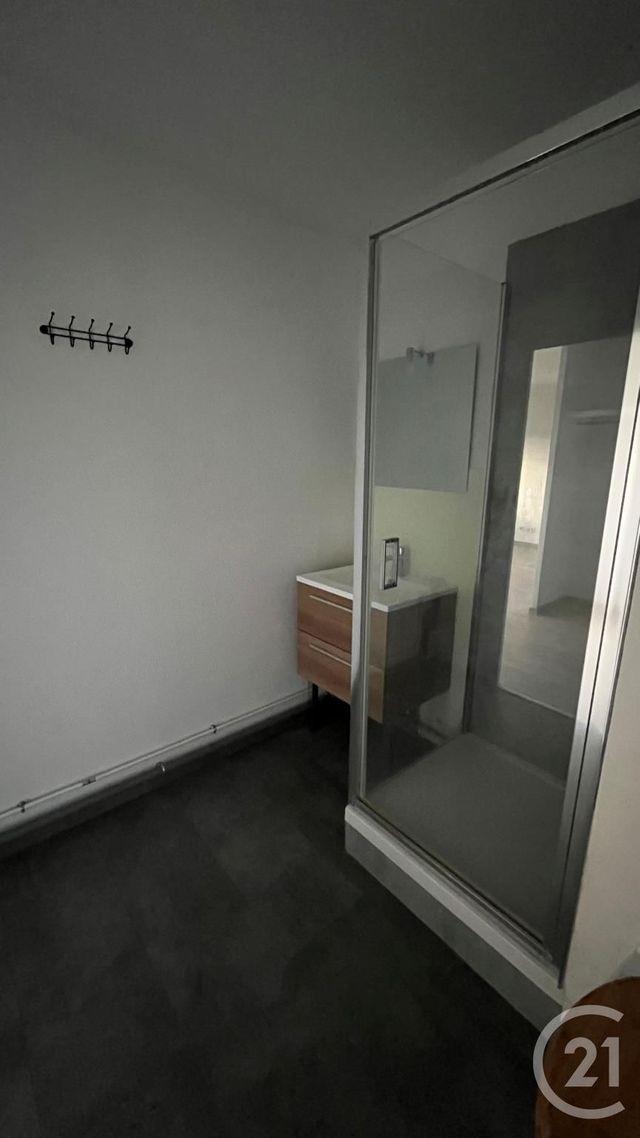 Appartement F1 &agrave; louer - 1 pi&egrave;ce - 33,90 m2 - Orleans - 45 - CENTRE